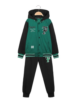 2-piece children's suit with buttons and hood