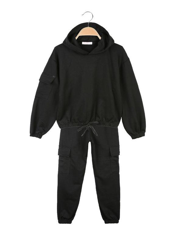 2-piece girl's sports suit with pockets