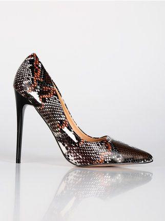 Animalier décolleté with stiletto heel