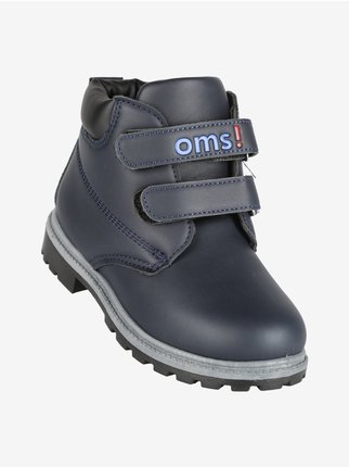 Boots with tears for children