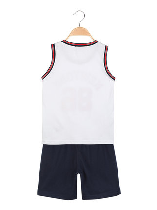 Boy's sleeveless suit with lettering
