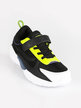 Boy's sports shoes with tear GD21520