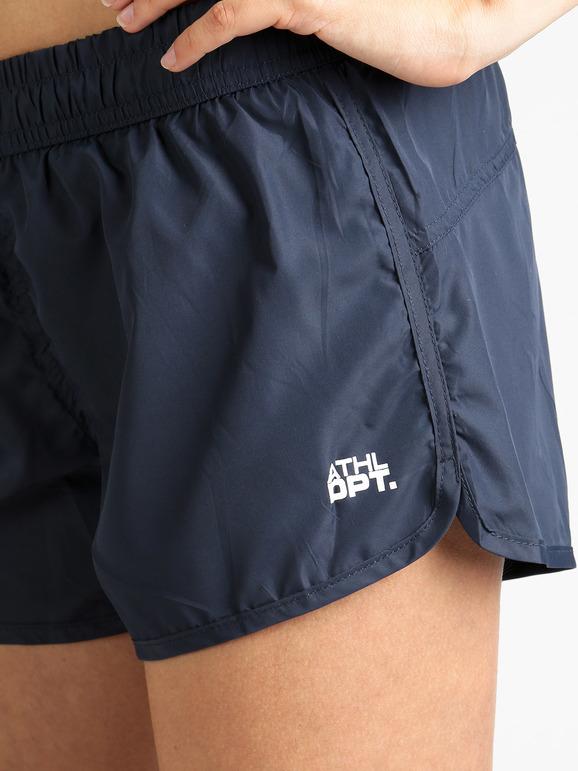 Breathable sports shorts