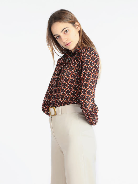 Camicia donna con stampe geometriche