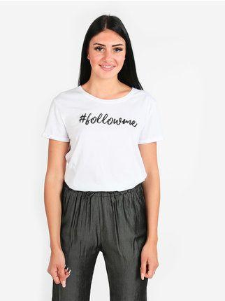 Camiseta de mujer de algodón con escritura