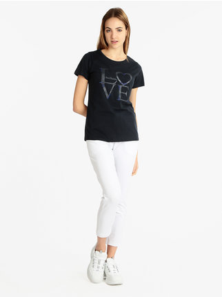 Camiseta de mujer de algodón con texto y tachuelas