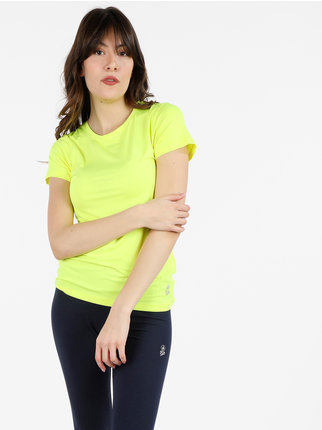Camiseta deportiva de mujer en tejido técnico.