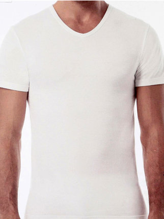 Camiseta interior de hombre con cuello de pico en algodón bielástico