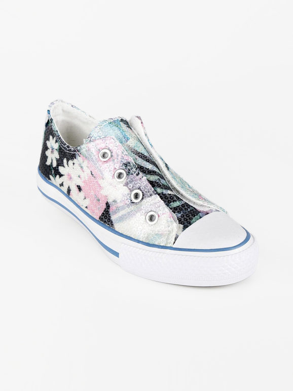 Canvas shoes with sequins