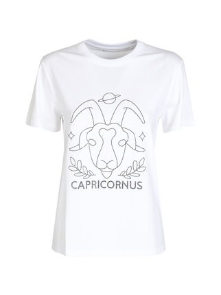 Capricorn zodiac sign women's short sleeve t-shirt