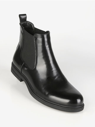 Chelsea model men's ankle boots