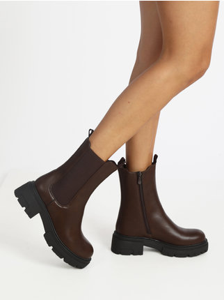 Chelsea model women's boots