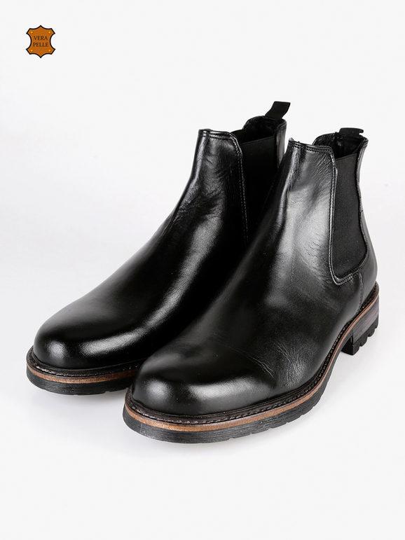 Chelsea-Stiefel aus schwarzem Leder
