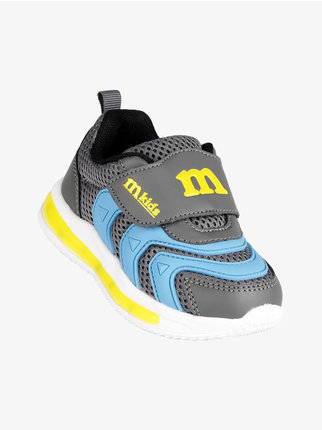 Children's sports sneakers with lights