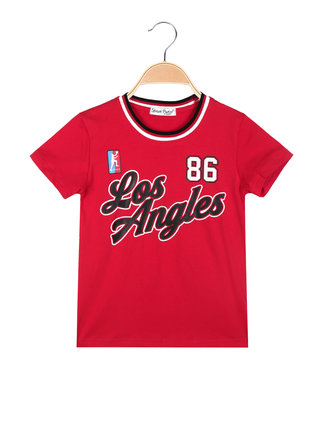 Children's T-shirt with lettering