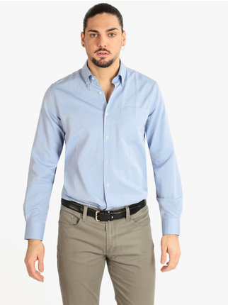 Classic men's shirt with pocket