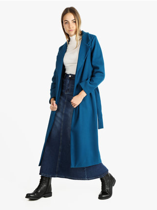 Classic women's coat with belt