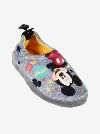 Closed children's slippers with print