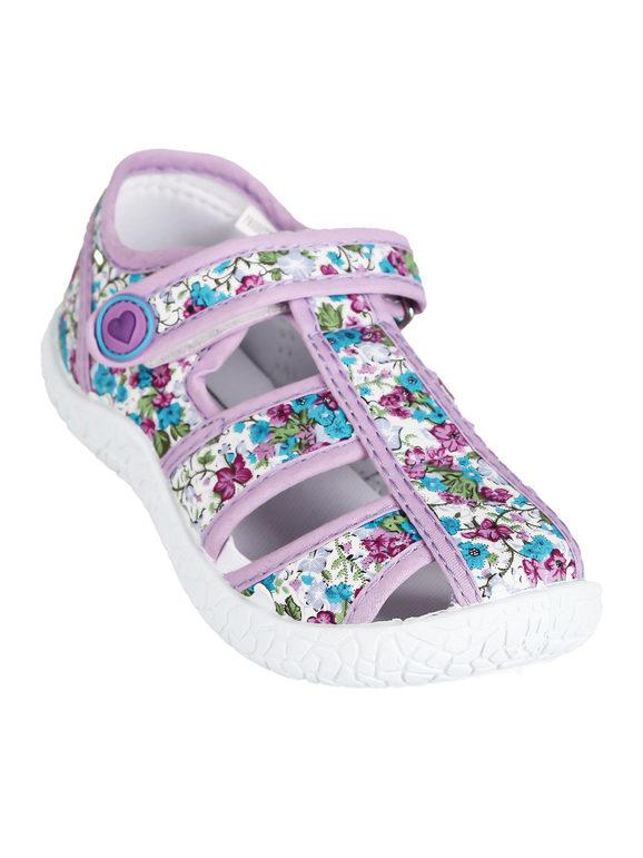 Closed floral sandals for girls