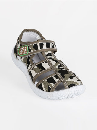 Closed military canvas sandals for children