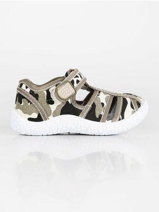 Closed military sandals for children