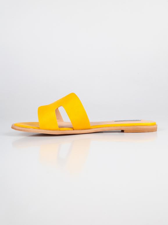 Comfortable summer slippers