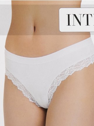 Cotton thong with lace