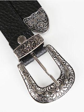 Cowboy belt with large eyelets