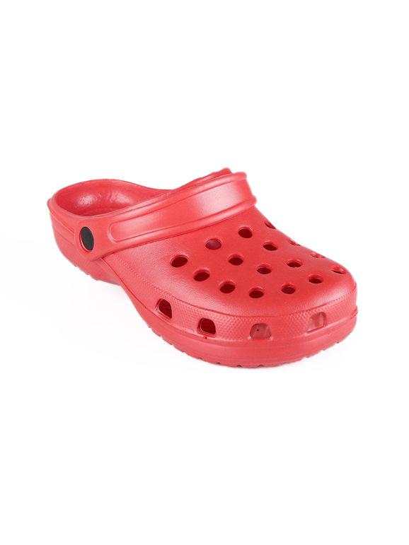 Crocs model clogs