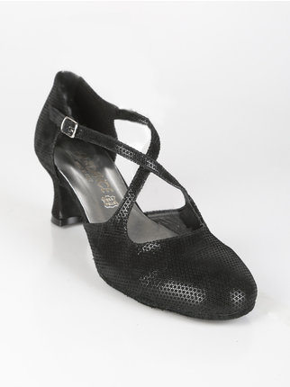 Crossed women's dance shoes