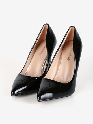 Decolletè in patent leather with stiletto heel