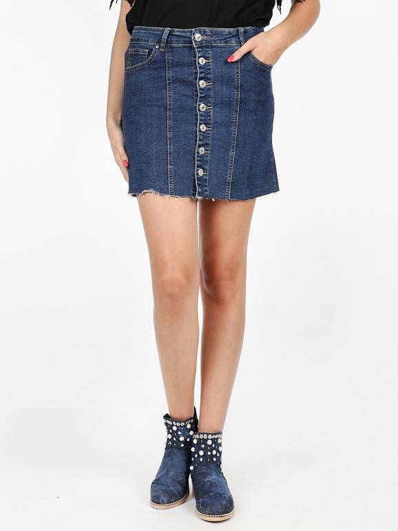 Denim skirt with buttons