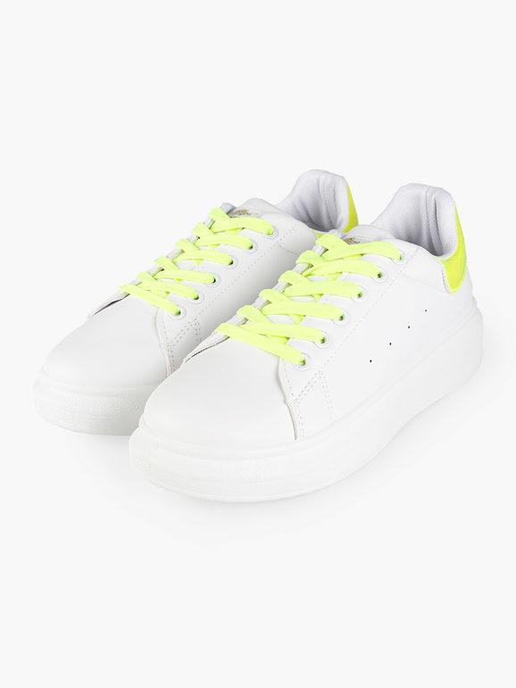 Fluo sneakers with platform
