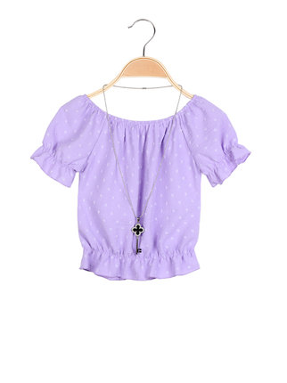 Girl's crop top with necklace
