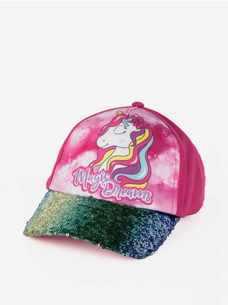 Girl's hat with visor and sequins