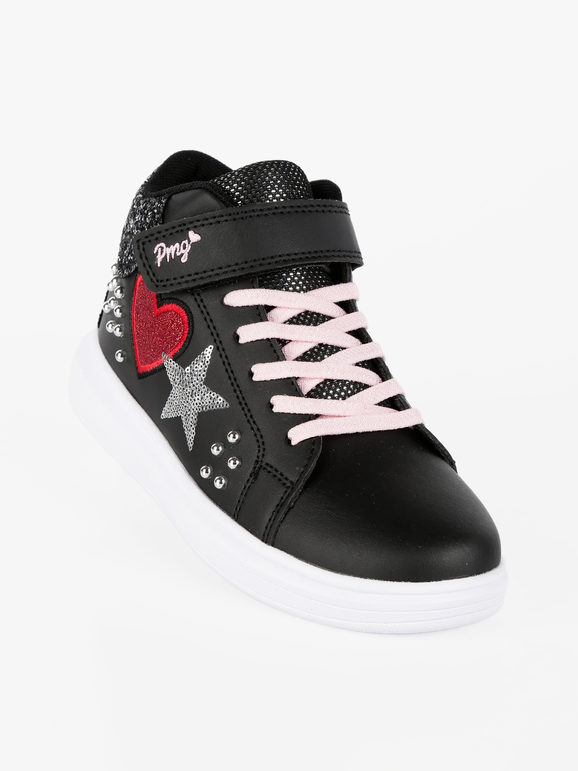 Girl's high-top sneakers with studs
