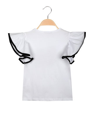 Girl's T-shirt with ruffled sleeves and heart print