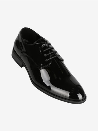 Glänzende klassische Schuhe für Herren