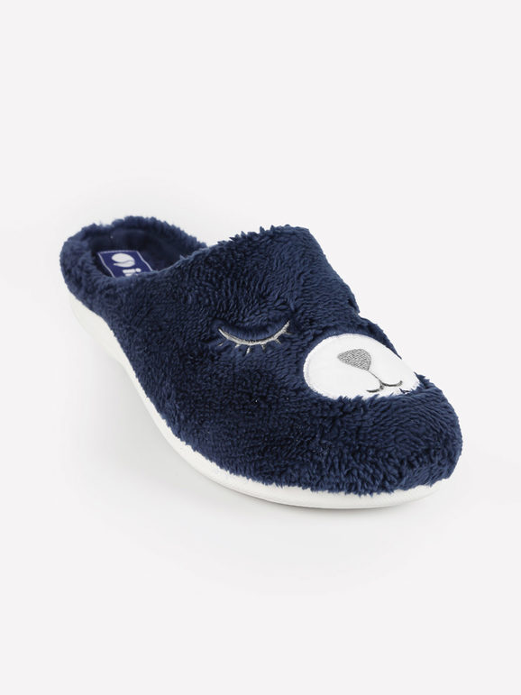 Hairy woman slippers