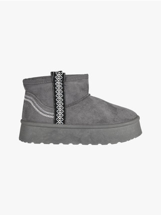 Hairy women's ankle boots with platform