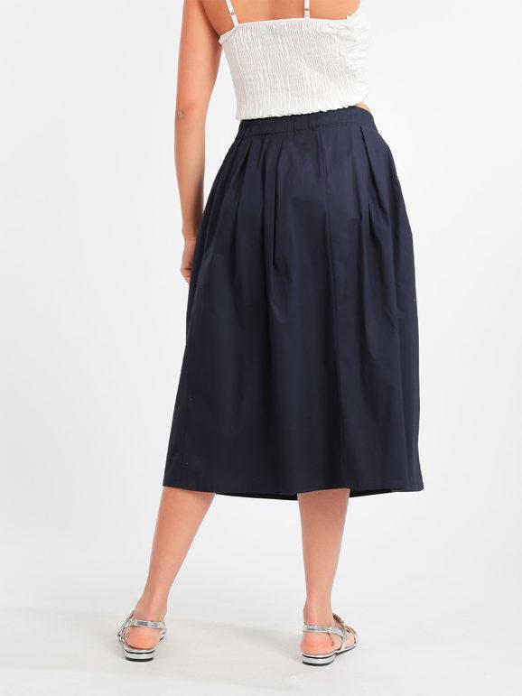 High-waisted skirt in one color