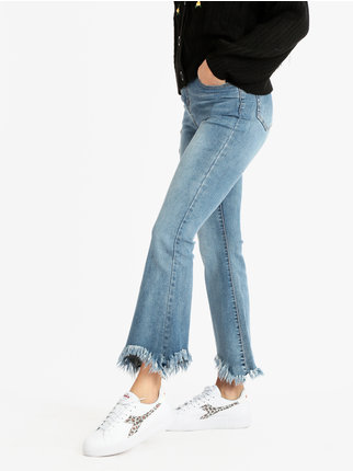 Jeans a zampa con frange
