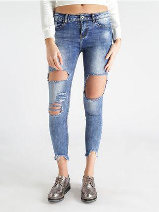 Jeans ajustados rasgados