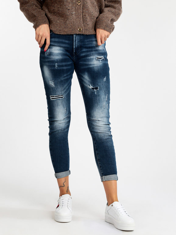 Jeans donna con strappi