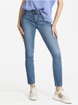 Jeans donna modello slim fit
