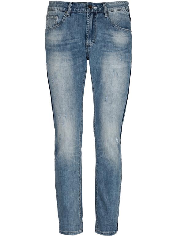 Jeans effetto slavato con strappi