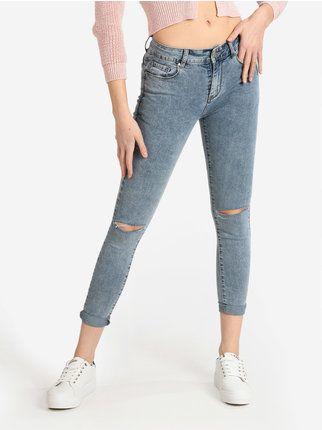 Jeans skinny push up con strappi