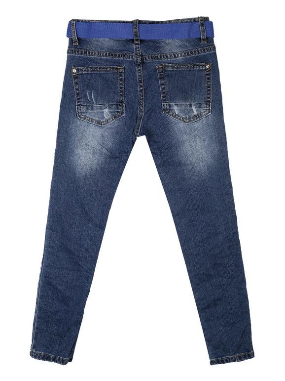Jeans strappati con cintura