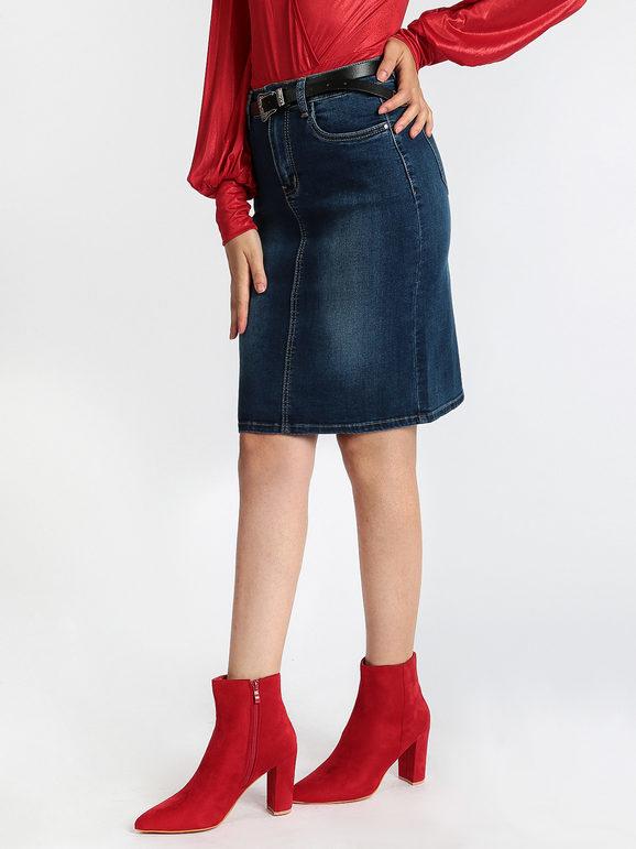 Knee-length denim skirt