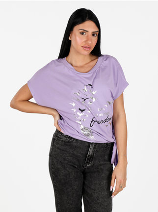 Knotted women's t-shirt with print